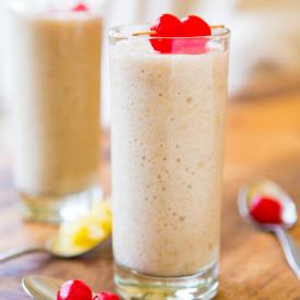 Skinny Pina Colada Smoothie - Recipe photo by Averie