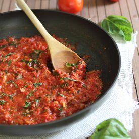 20 Minute Tomato Sauce - Recipe photo by Running to the Kitchen