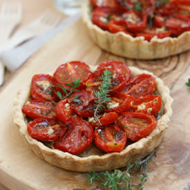 Eggplant and Cherry-Tomato Tart - Recipe photo by themisstools