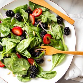 Spinach Blackberry Salad - Recipe photo by camillestyles