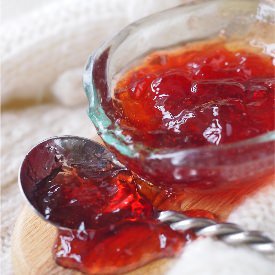 Rowan & Red Currant Jelly - Recipe photo by larderlove