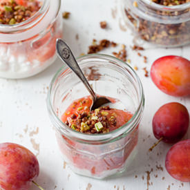 Naturally Sweetened Plum Compote - Recipe photo by dagmarskitchen.se