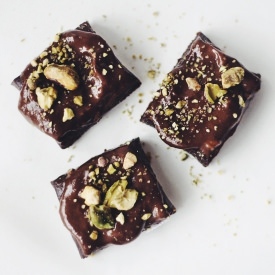 B-Raw-Nie w/ Choc & Mint Ganache - Recipe photo by milkingalmonds