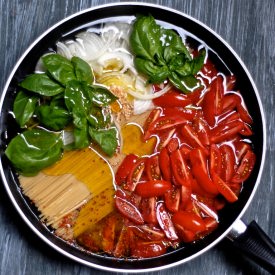 One Pan Pasta - Recipe photo by pinch of spice