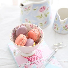 Macarons (3 ways) - Recipe photo by openbook