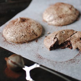 Chocolate Meringue - Recipe photo by linnkatarina