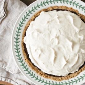 S'more Pie w/ Toasted Marshmallow - Recipe photo by dollyandoatmeal