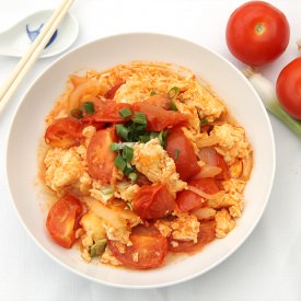 Egg and Tomato - Recipe photo by PopandWok