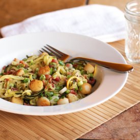 "Noodles" with Scallops & Bacon - Recipe photo by meatified