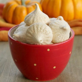 Pumpkin Spice Meringues - Recipe photo by eatdrinklove
