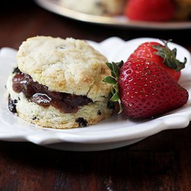 Cream & Current Scones - Recipe photo by globaltable
