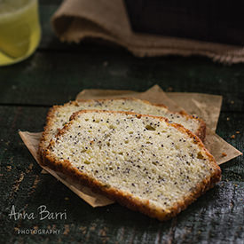 Lemon Poppy Seed Bread - Recipe photo by Gastroadikta