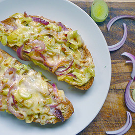 Cheesy Leek and Red Onion Toasties - Recipe photo by Abbes Cooking Antics