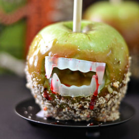 Gluten-Free Vegan Caramel Apples - Recipe photo by crackersonthecouch