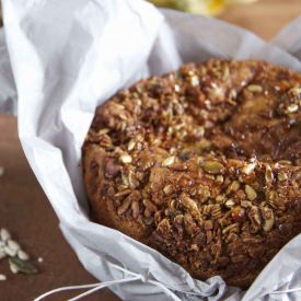 Spicy Pumpkin Granola Crust Cake - Recipe photo by LittleCakePot