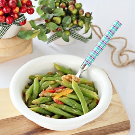 French Beans with Walnuts - Recipe photo by Anncoo