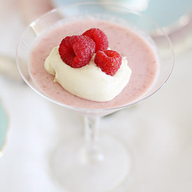Berry Yogurt Panna Cotta - Recipe photo by vanillasplash