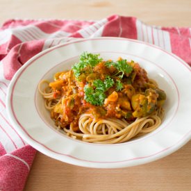 Simple Tomato Pasta Sauce - Recipe photo by vajkri