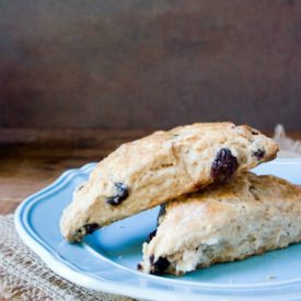 Raisin Scones - Recipe photo by CrunchyCreamySweet