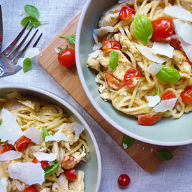 Pesto Chicken with Spaghetti - Recipe photo by Abbes Cooking Antics