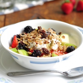 Hazelnut Raisin Coconut Granola - Recipe photo by bitter baker