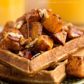 Apple Pie Protein Waffles - Recipe photo by Corinanielsen