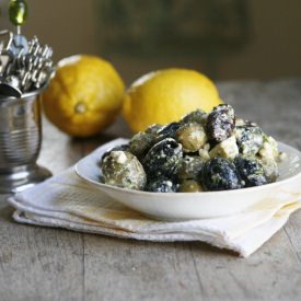 Lemon Garlic Herb Marinated Olives - Recipe photo by cucinabella