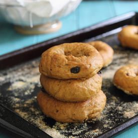 Pumpkin Raisin Bagels - Recipe photo by Running to the Kitchen
