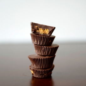 Peanut Butter Pumpkin Cups - Recipe photo by fitfoodiefinds