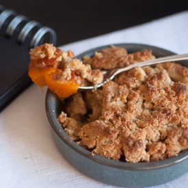 Pumpkin and Apple Crumble - Recipe photo by bemiam
