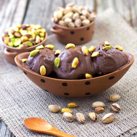 Double Dark Chocolate Ice Cream - Recipe photo by foolproofliving.com