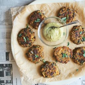 Spaghetti Squash Cakes - Recipe photo by dollyandoatmeal