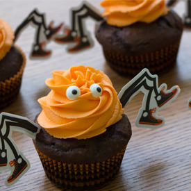 No Fail Buttercream - Recipe photo by DishinWithRebelle