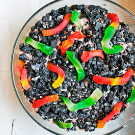 Dirt Pudding - Recipe photo by Neighborfood