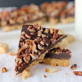 Toasted Pecan Shortbread Bark - Recipe photo by Beyondfrosting