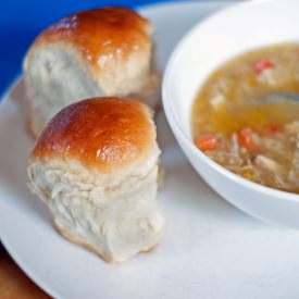 Honey Yeast Rolls - Recipe photo by alialamode