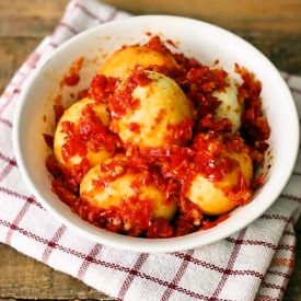 Egg with Chili Sauce - Recipe photo by lizasetiawan