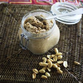 Peanut Satay Sauce - Recipe photo by hotlyspiced