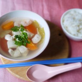 Salted Vegetables Tofu Soup - Recipe photo by budgetpantry.com