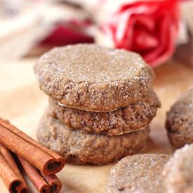 Healthy Gingersnaps - Recipe photo by dessertswithbenefits