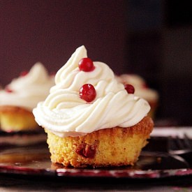 Saffron Cupcakes - Recipe photo by codojedzenia