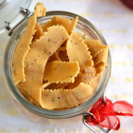 Ribbon Pakoda | Ribbon Murukku - Recipe photo by Indian Khana