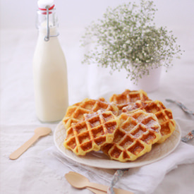 Waffles with Grapefruit Zest - Recipe photo by Fraiseetbasilic