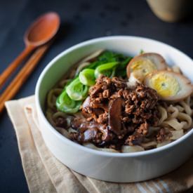 Taiwanese Braised Pork & Noodles - Recipe photo by goodiesavolonte