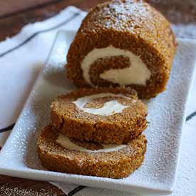 Spiced Pumpkin Cream Cheese Roll - Recipe photo by FabFatale