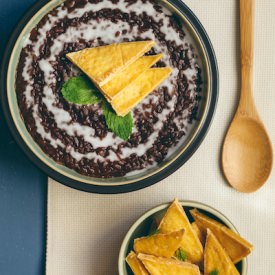 Champorado with Salted Tofu Chips - Recipe photo by veganmiam