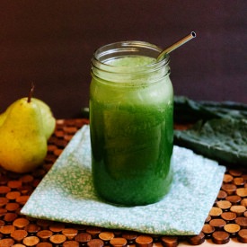 The Minted Pear Green Juice - Recipe photo by SoLetsHangOut