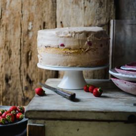 Strawberry Cake with Choco Mousse - Recipe photo by Somewhere Ove The Kitchen
