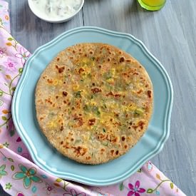 Capsicum and Paneer Paratha - Recipe photo by naliniskitchen
