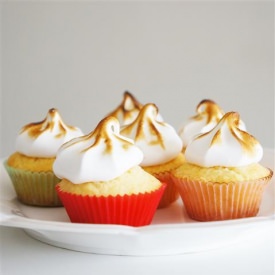 Lemon Meringue Cupcakes - Recipe photo by cakeletsanddoilies